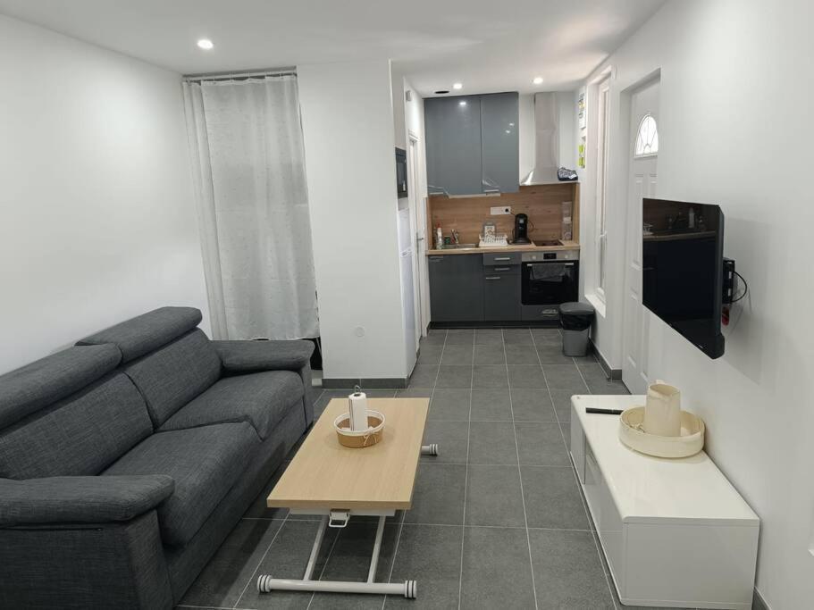 Petite Maison Avec Jardin Holiday home *